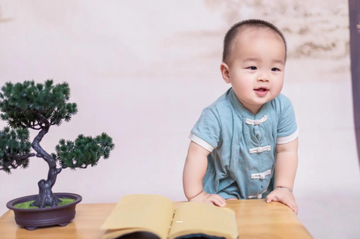 临沧孕妇显怀是几个月